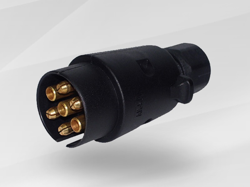 Alsa 12 Volt 7 li Römork Fişi Erkek